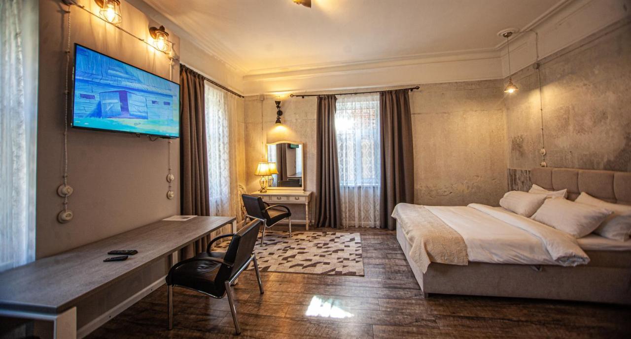 Biplan Hotel ダウガフピルス エクステリア 写真