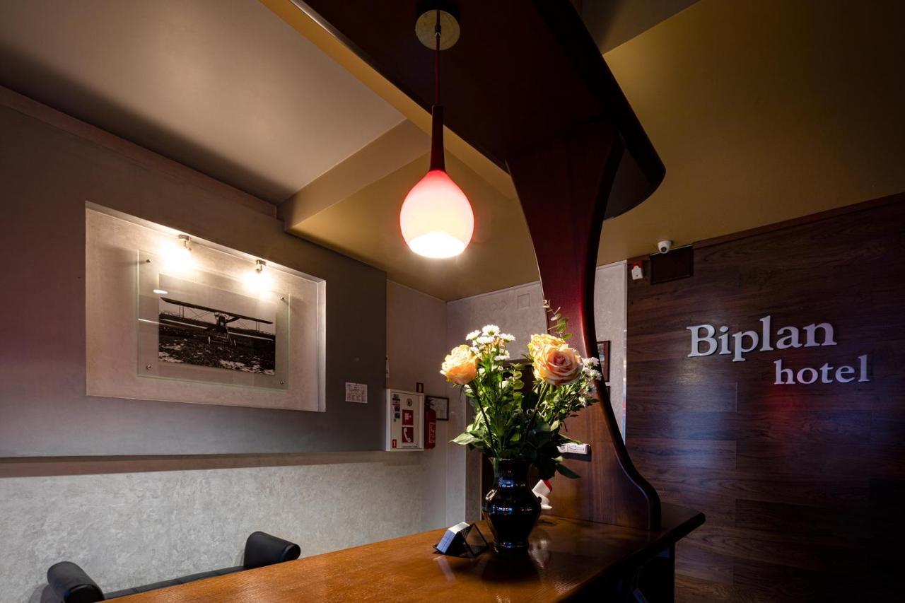 Biplan Hotel ダウガフピルス エクステリア 写真